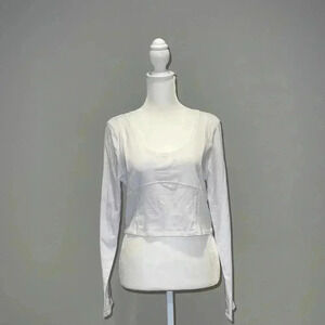 Derek Heart Scoop-neck  Long Sleeve Crop Top​​